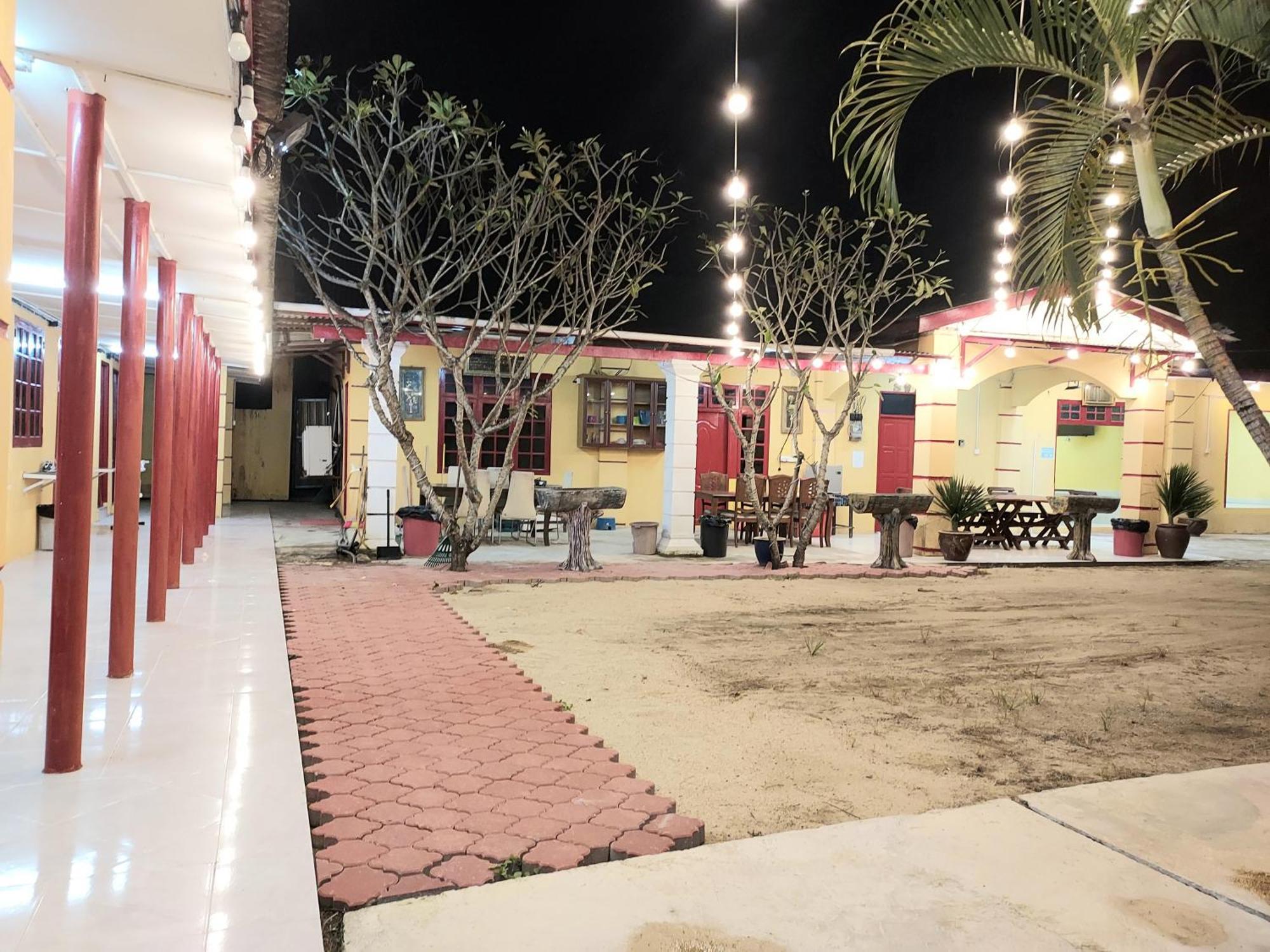 Irama Resort Amir Yjs , Pantai Irama Bachok Zewnętrze zdjęcie